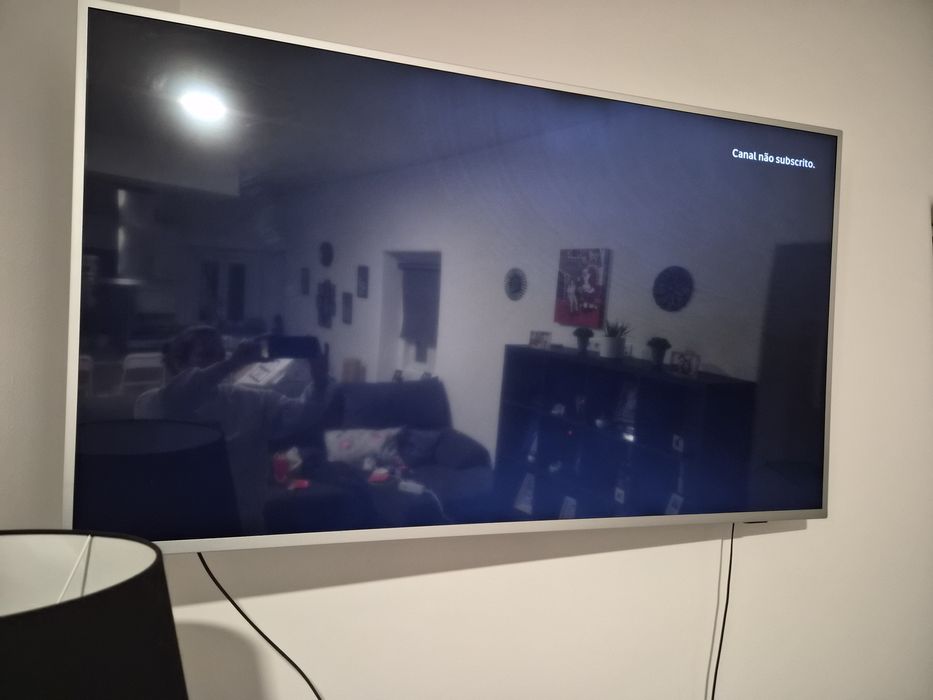 Tv grande  a funcionar