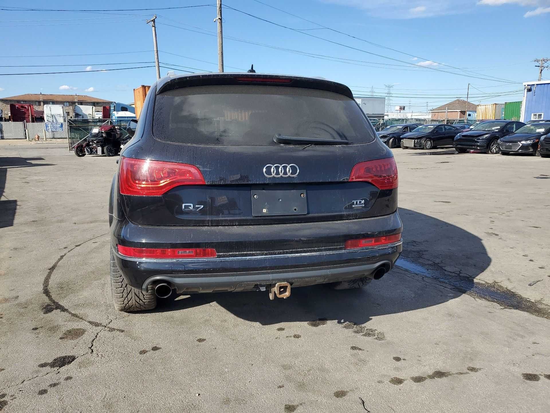 AUDI Q7 TDI 2012  Продаж авто в дорозі