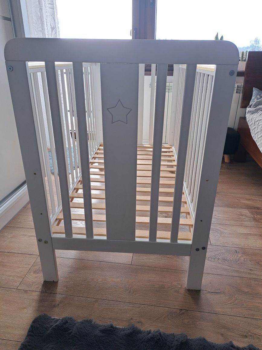 Łóżeczko 120x60 Woodies Star Cot