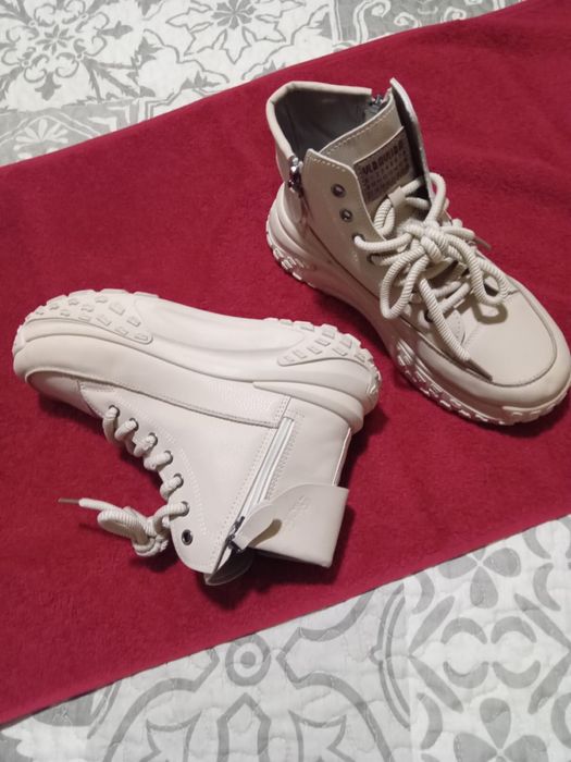 Хайтопи, черевики/кросівки на платформі