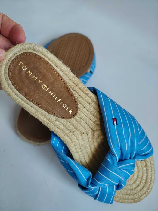 - Tommy Hilfiger TH Stripes Flat - Klapki, espadryle r. 36 / 37
