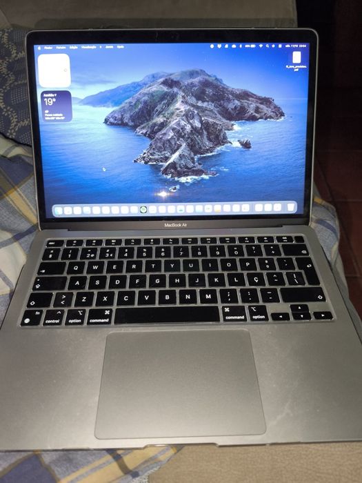 MacBook air M1 2020
