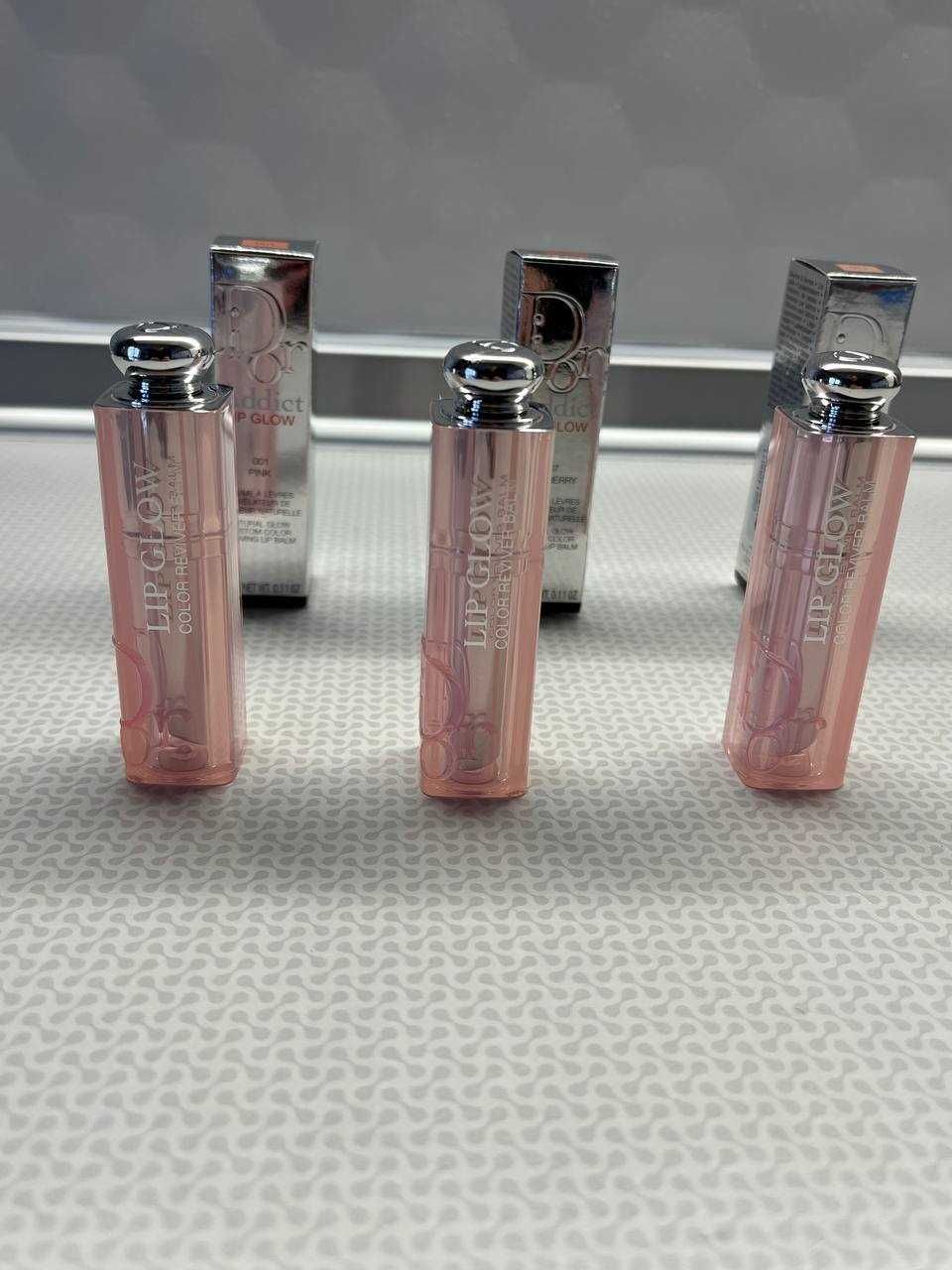 Бальзам для губ Christian Dior Addict Glow Color Awakening