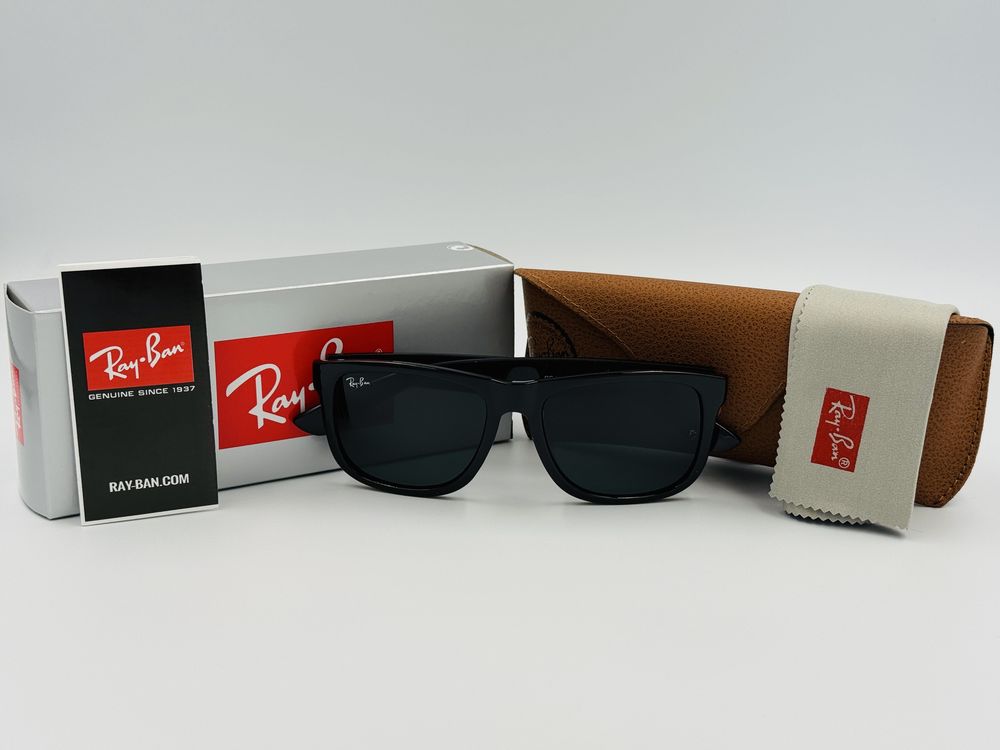 Солнцезащитные очки Ray Ban Justin 4165 Glossy Black 54мм стекло