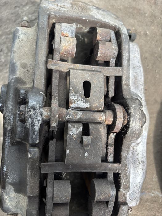 Zaciski brembo zr18 zl18 tarcze klocki touareg q7 cayenne