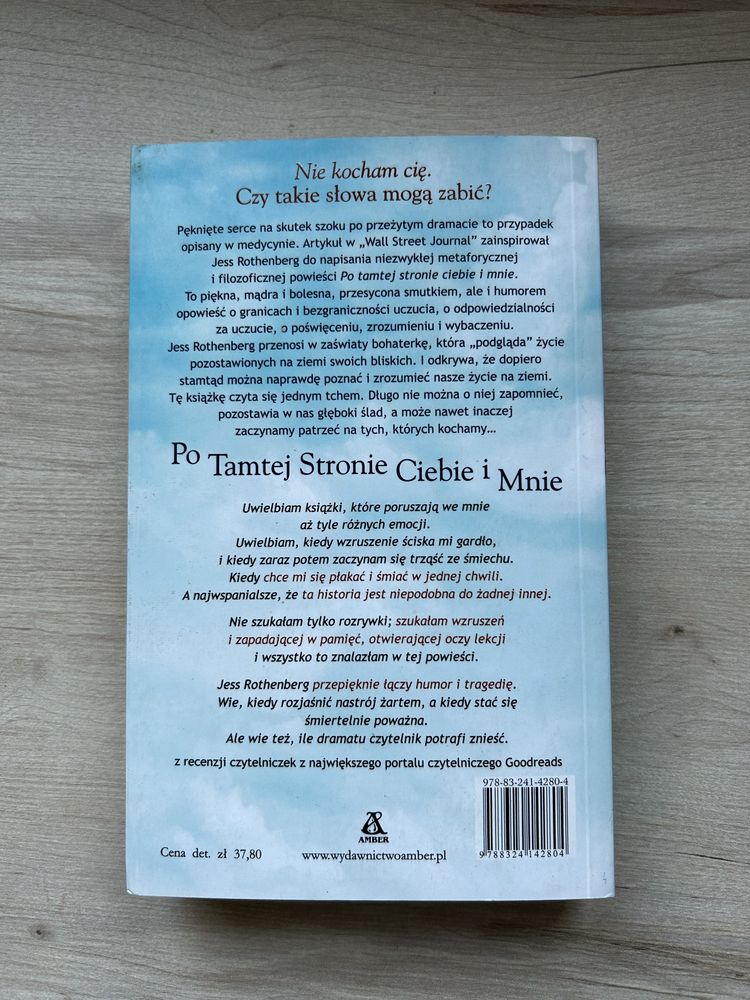 Książka pt. „Po tamtej stronie Ciebie i mnie”