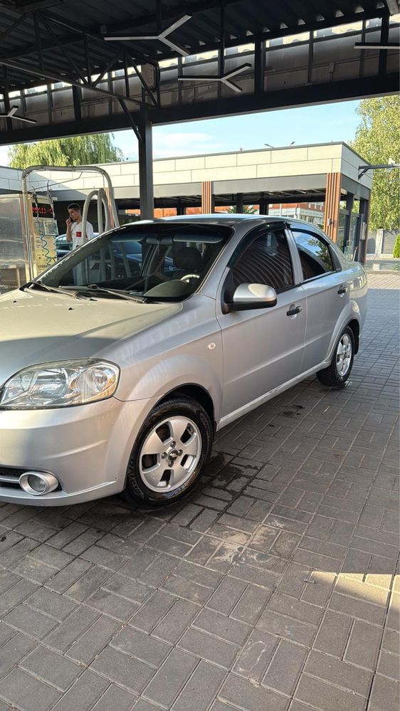 Продам Шевролет Авео 1.5 газ /бенз