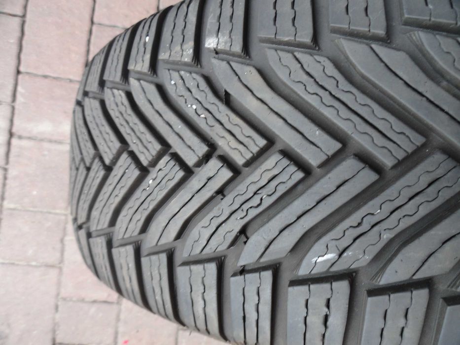 205/60R17 Michelin 2 sztuki ZIMA 2022 rok
