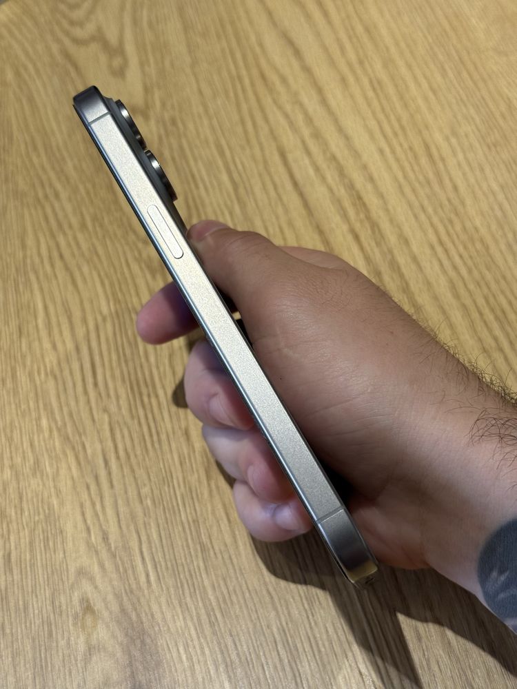 IPhone 15 ProMax Global Sim Neverlock ideal a+ 256 GB Natural Titanium