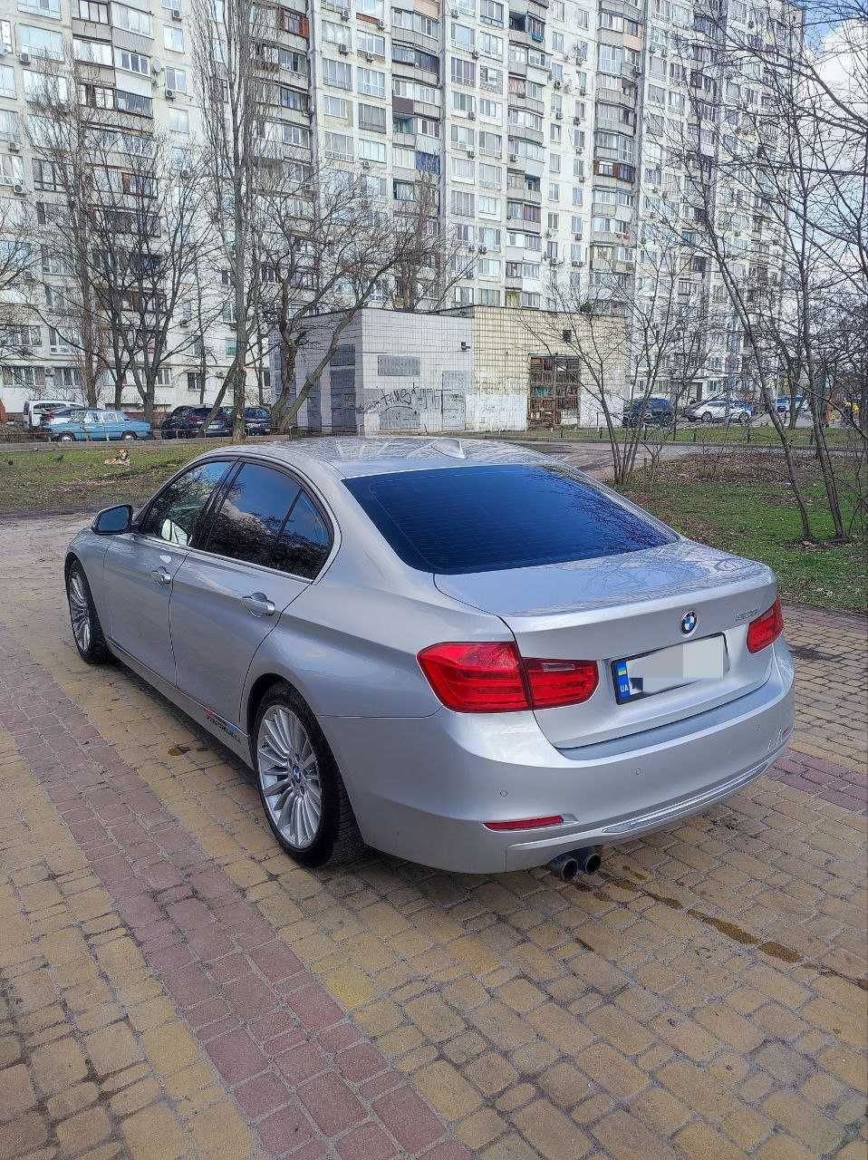 BMW 328I 2.0 2013р