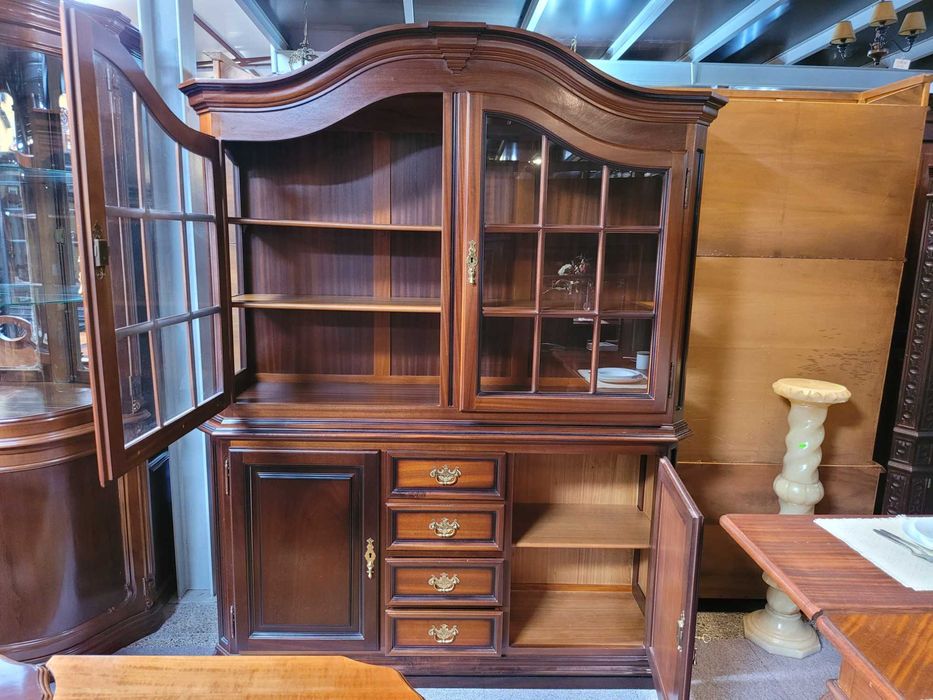 Livreiro em madeira - óptimo estado e qualidade