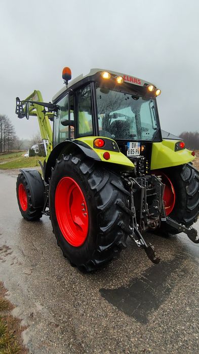 Renault Claas AXSOS 330 z Ładowaczem