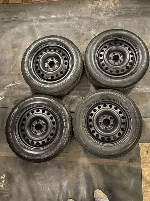 Диски 5/110 R15 з зимовую резиною