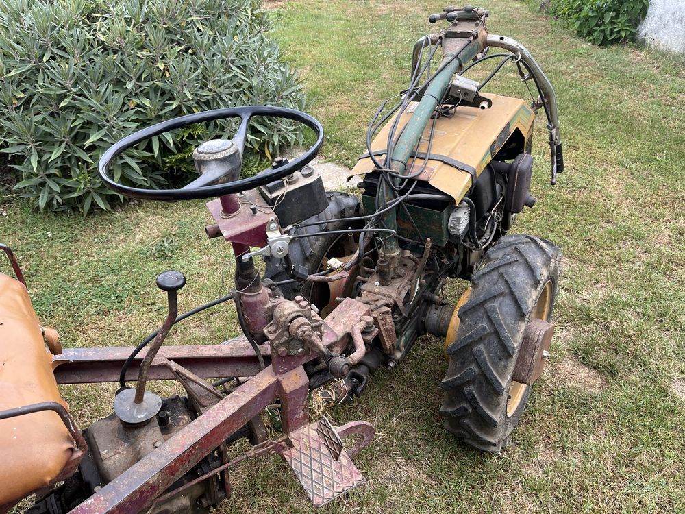 Motocultivador trator