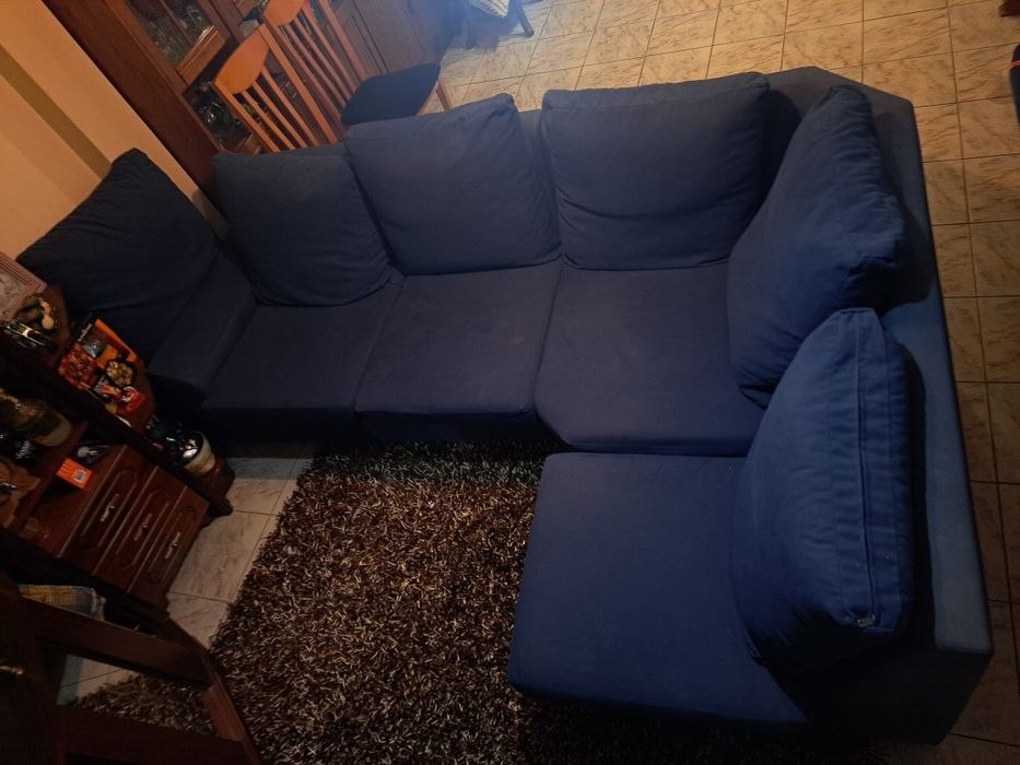 Sofá de canto azul