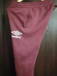 Продам спорт.штаны Umbro, размер M