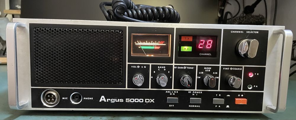 Equipamento de CB de base Argus 5000DX