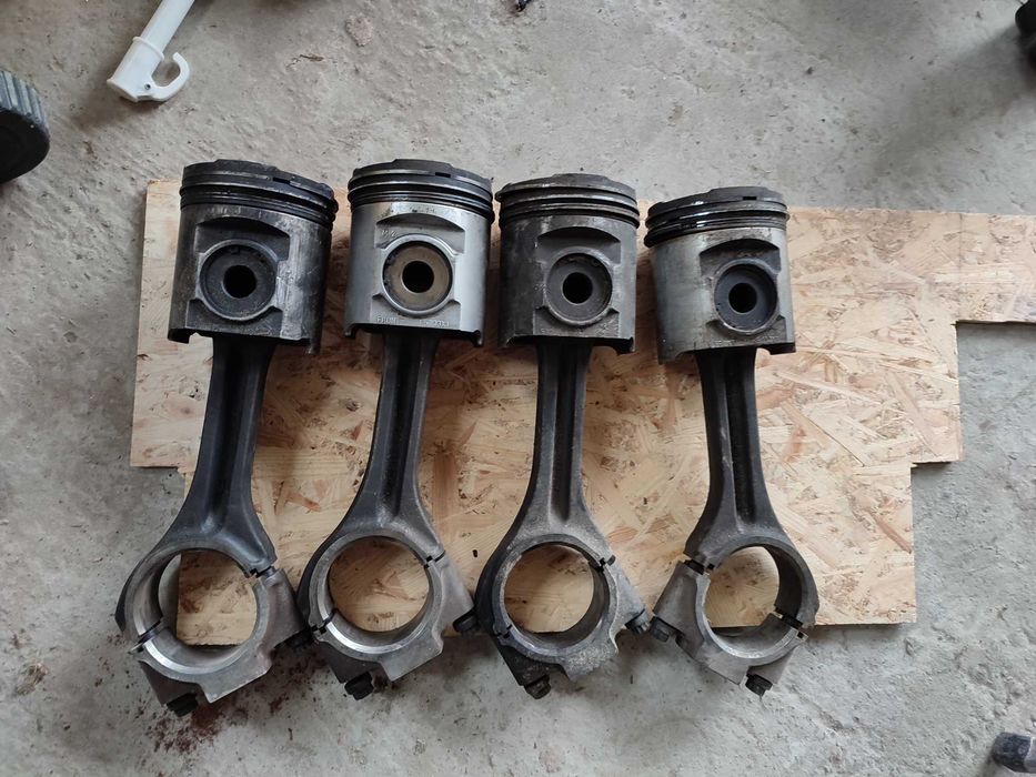 Поршень для Рено Магнум