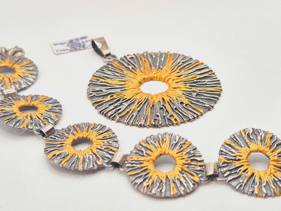 Duża zawieszka ze srebra próby .925 pokryta płatkami złota Arcydzieło!