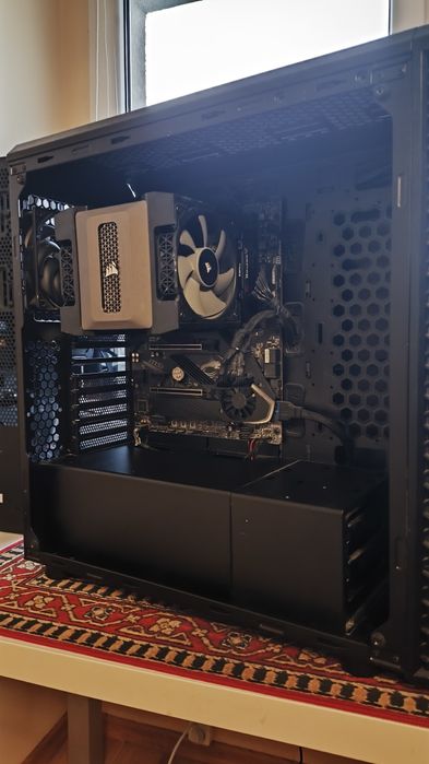 Super Komputer Gamingowy - Bestia!
Ryzen 7 3700X • RTX 2070 SUPER • 32