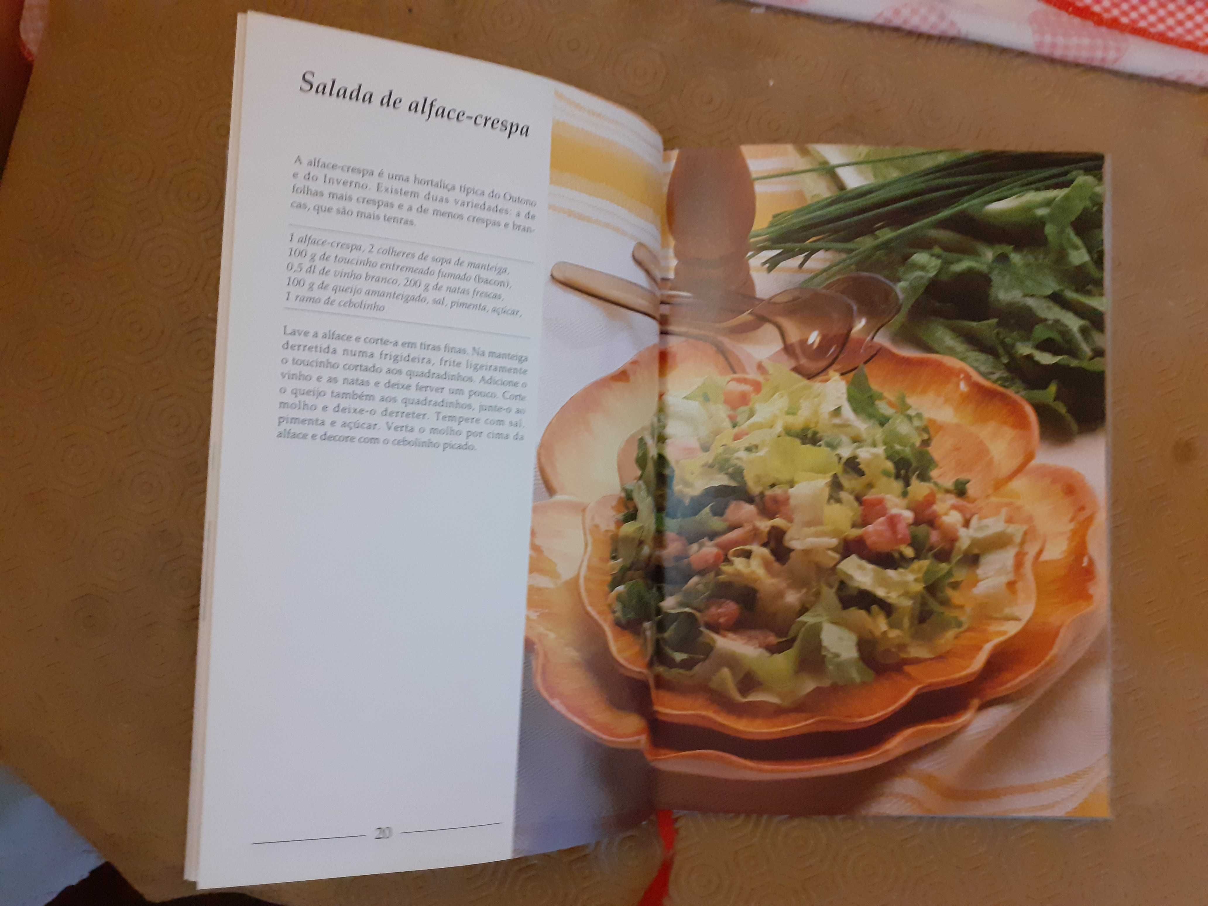 Um  Mundo de Sabores - Saladas - Reader's Digest