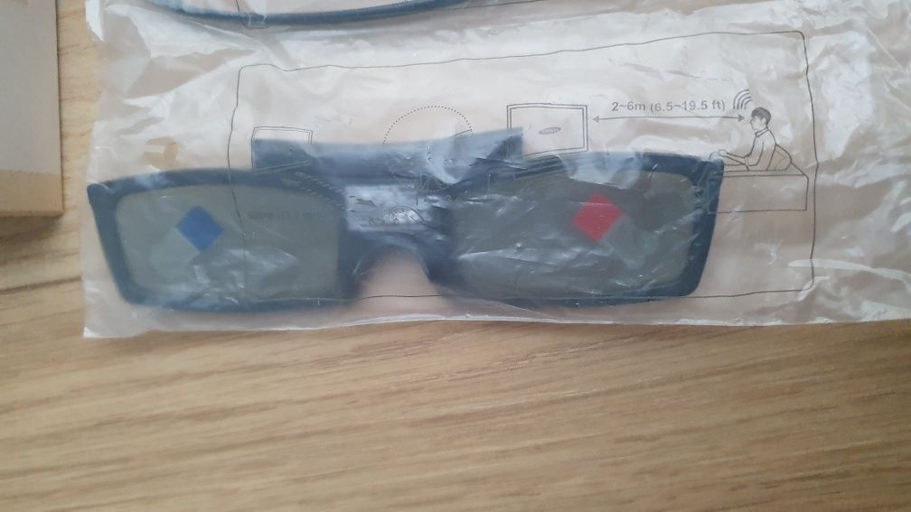 Oryginalne okulary 3D Samsung SSG-5100GB
Nowe, nieużywane. Można nazwa