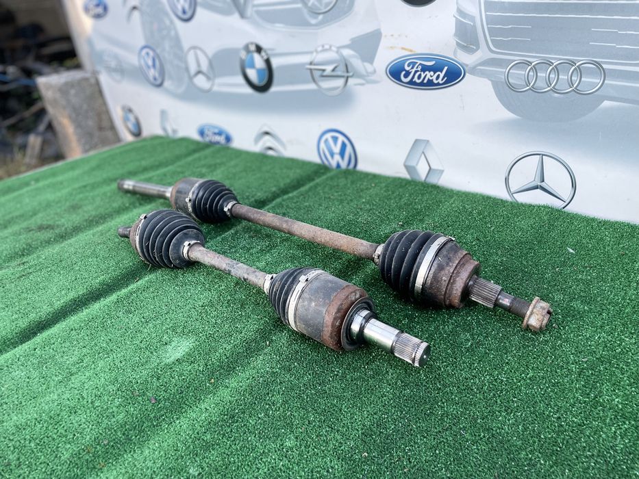 Полуось вал шрус Mercedes W164 ML320 350