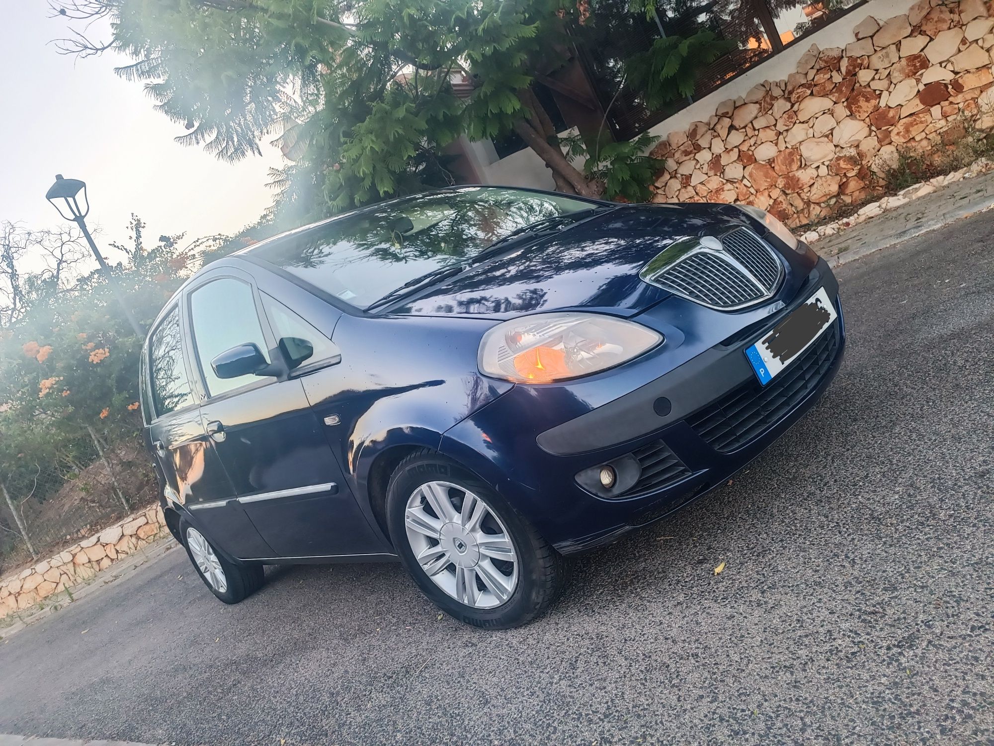 Vendo Lancia musa 1.3 MultiJet gasóleo de 2007.(Econômico)