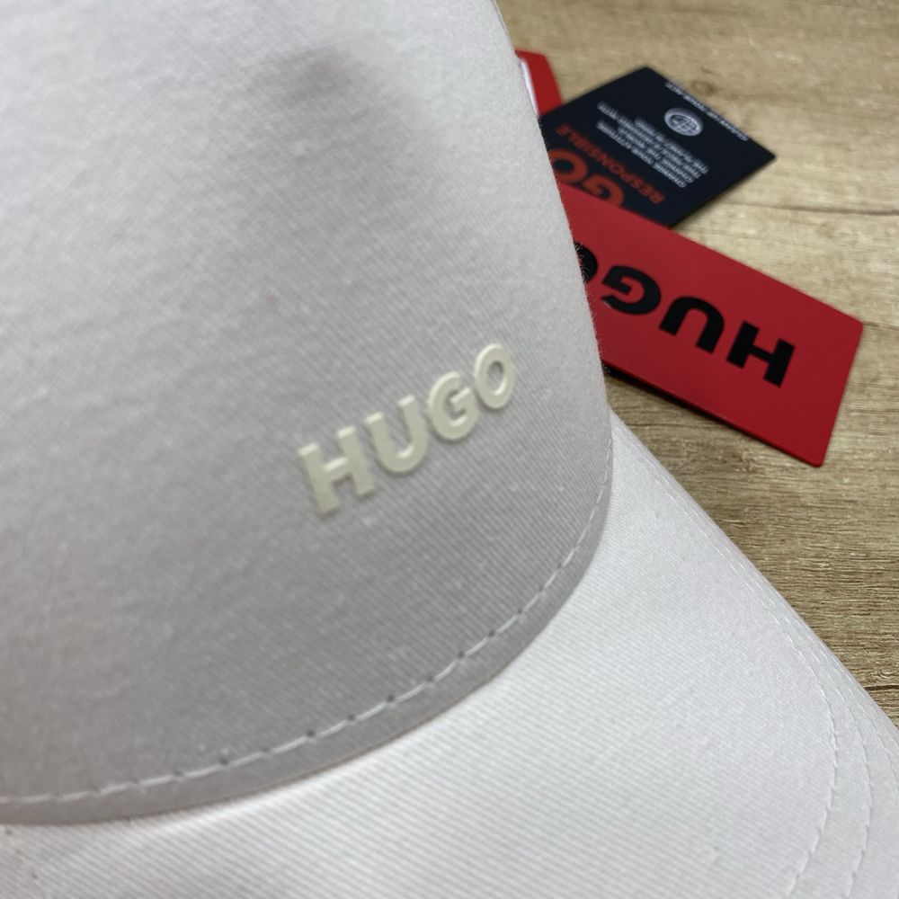 Кепка женская HUGO, Hugo Boss. Оригинал.