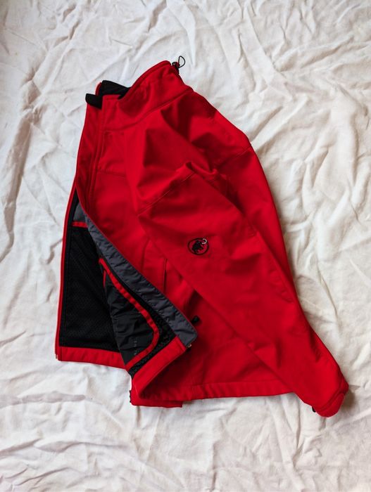 Mammut трекінгова куртка вітрова waterproof жіноча