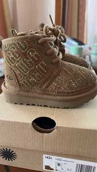 Дитячі уггі ugg australia оригінал , 22 розмір, 13,5 см