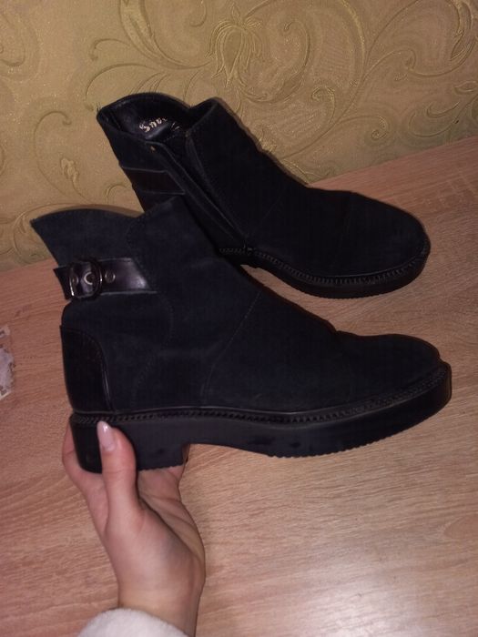Ботинки натуральна замша