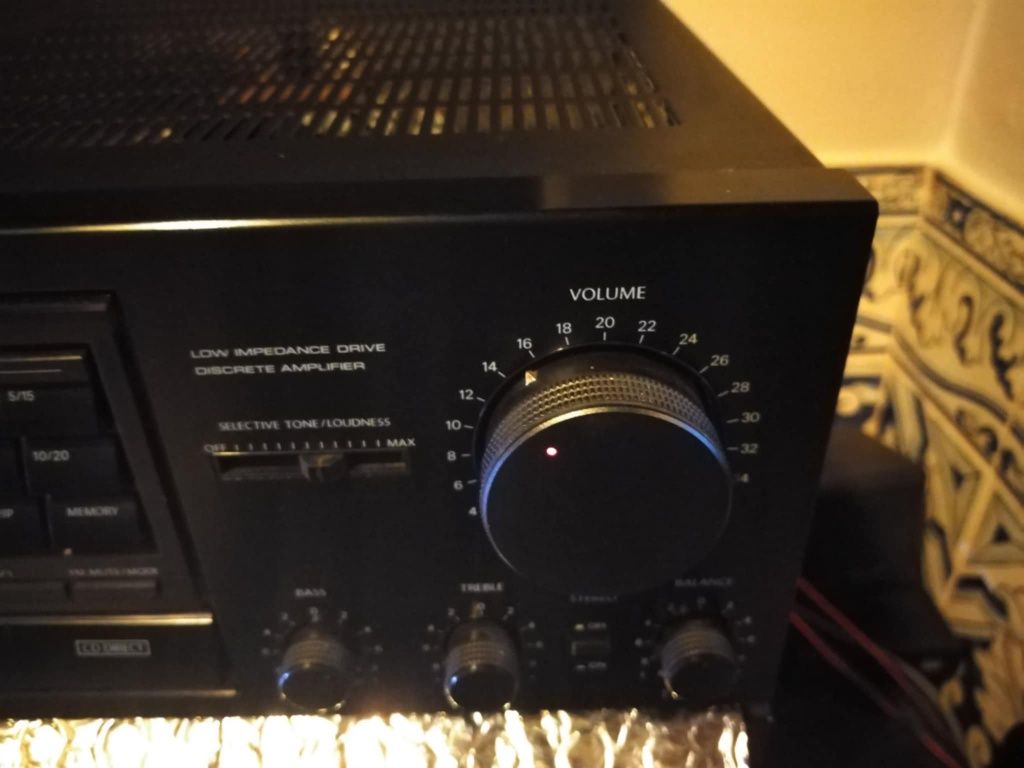 Amplificador Onkyo com rádio Mod TX 7630