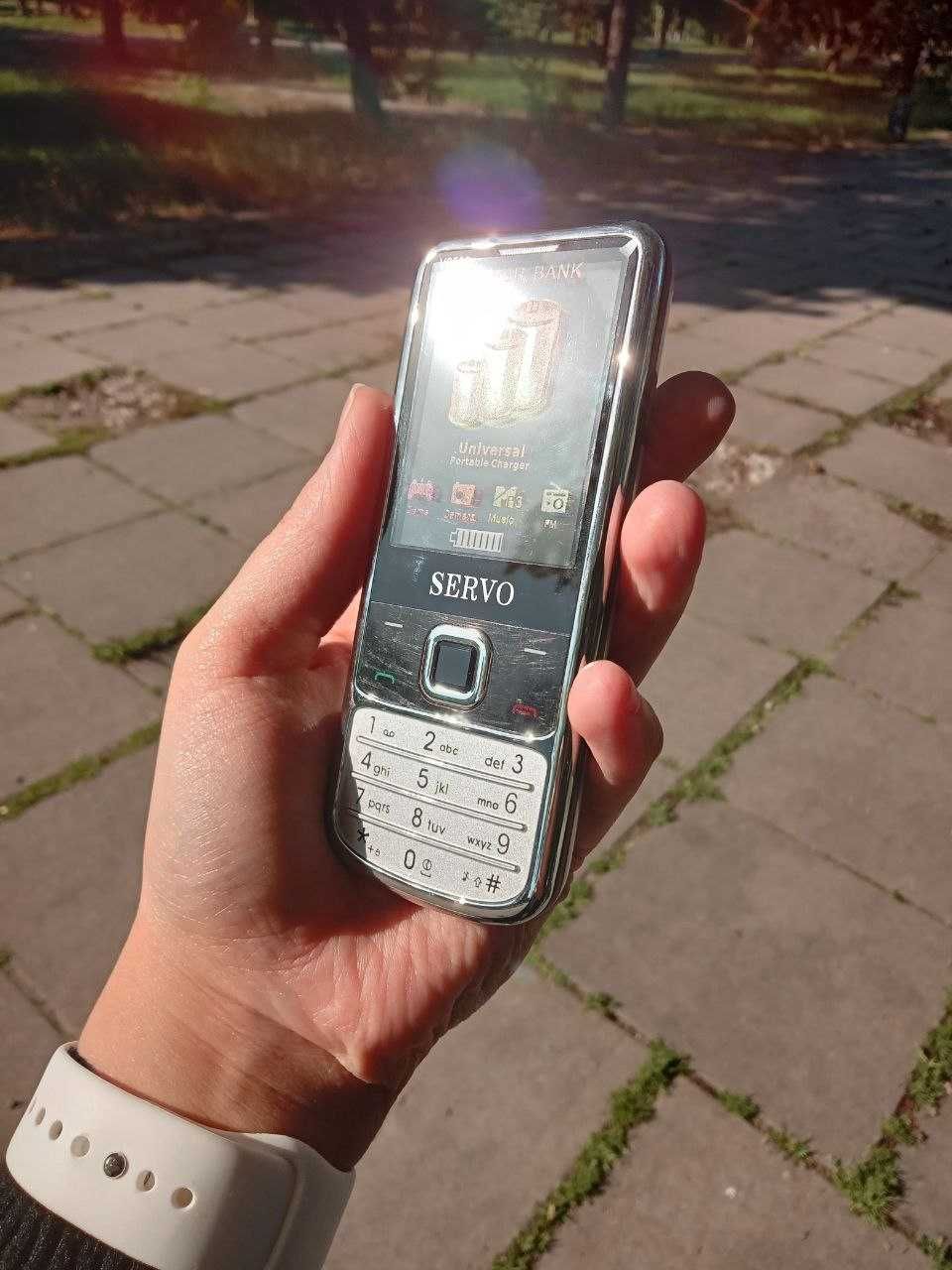 Телефон Мобільний телефон Servo V9500  (4 сімки)