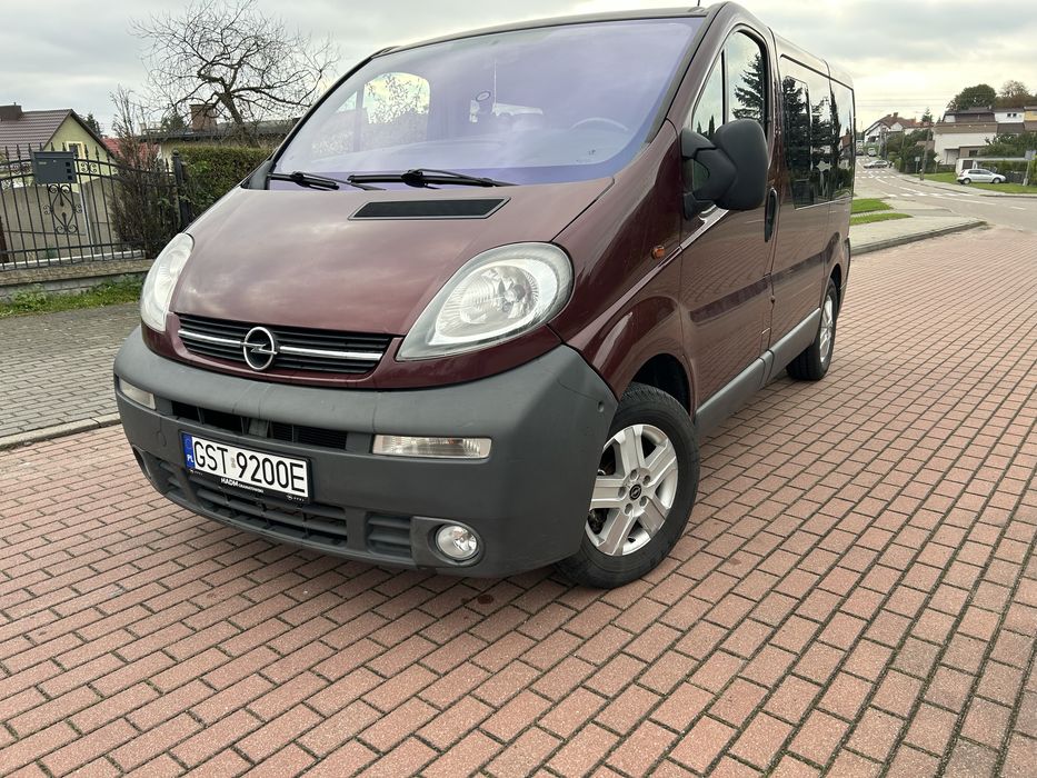 Opel Vivaro 1.9 CDTI 8 osobowy