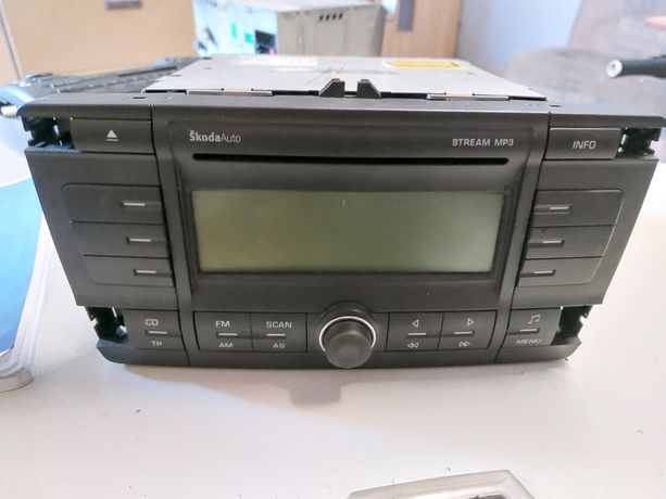 Radio Skoda Octavia II CD STREAM MP3