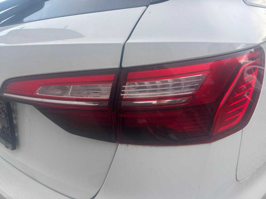 Lampa tylna  Audi A4 B 9 Lift komplet