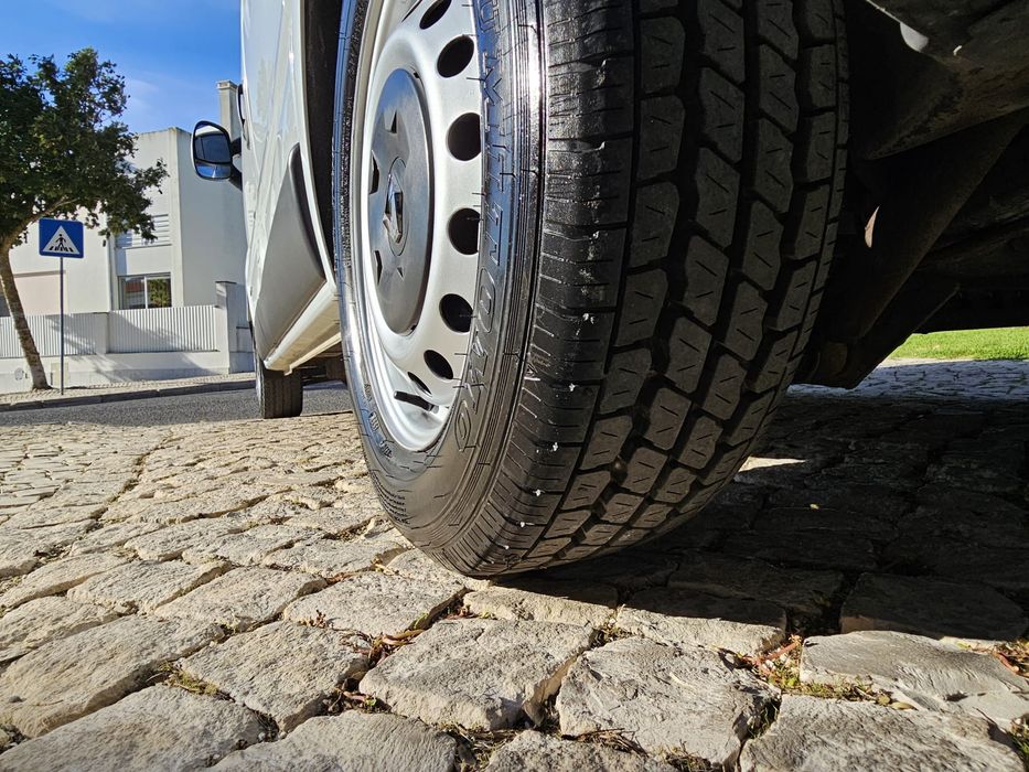 Vendo Renault trafic com apenas 36 mil km reais está como nova