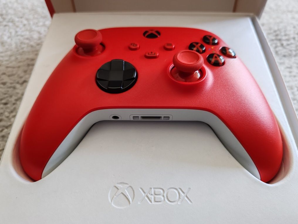 Comando Xbox Series X/S Pulse Red