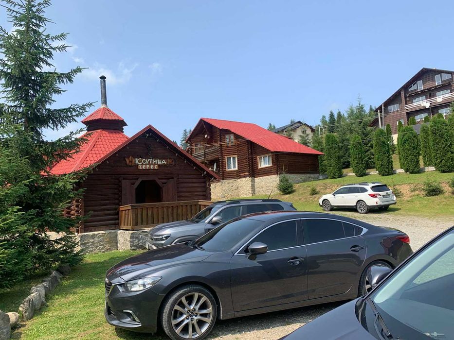 Продам базу відпочинку "Черес", Яблуниця, Карпати.