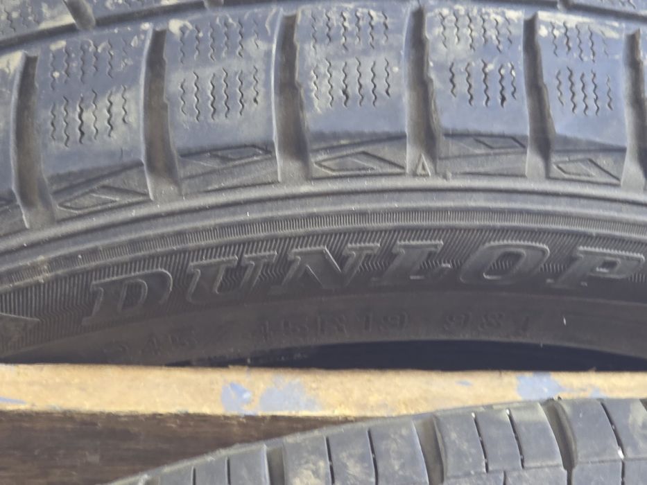 245 45 R19, Dunlop winter MaX