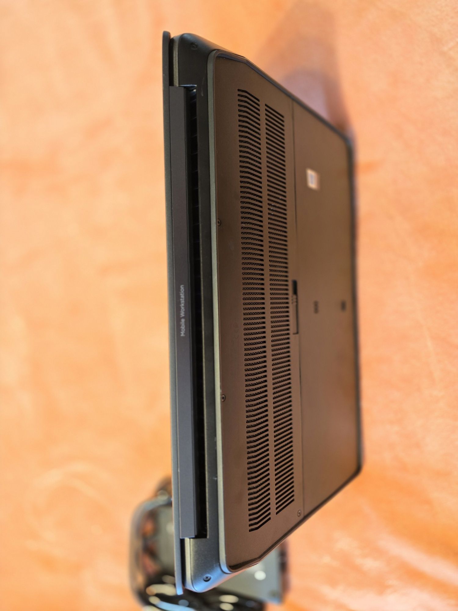 HP ZBook 17 G4 – Profesjonalna mobilna stacja robocza Xeon_Quadro_SSD