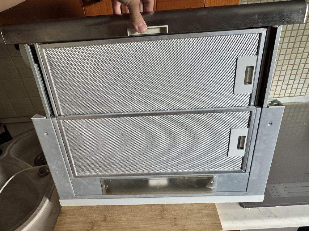 Okap podszafkowy Amica 60cm
