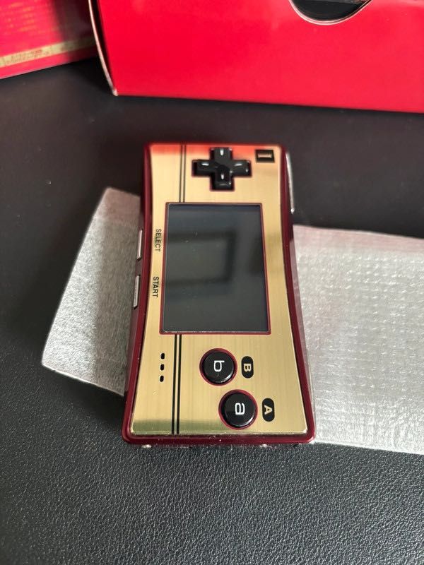 Gameboy advance micro full set - limitowana edycja z Japonii