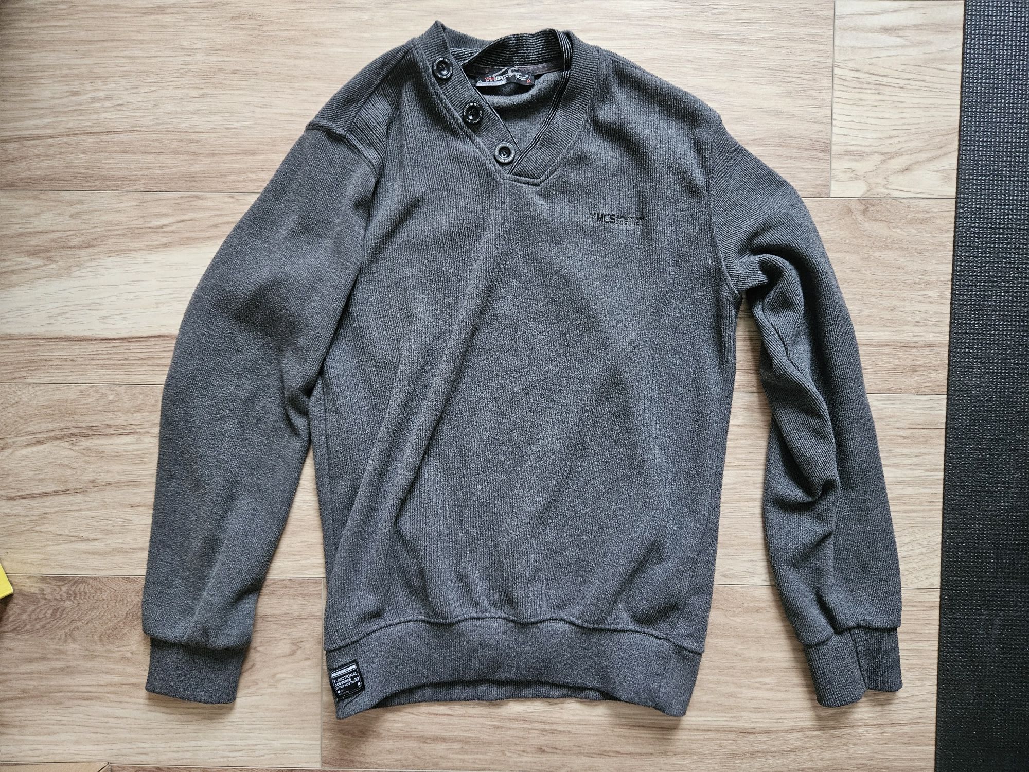 Szary sweter jak nowy- rozmiar M