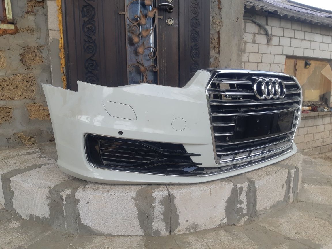 Бампер audi A6 C7