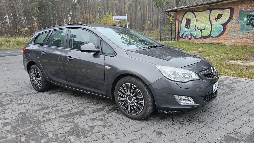 Opel Astra J 2.0 cdti Automat