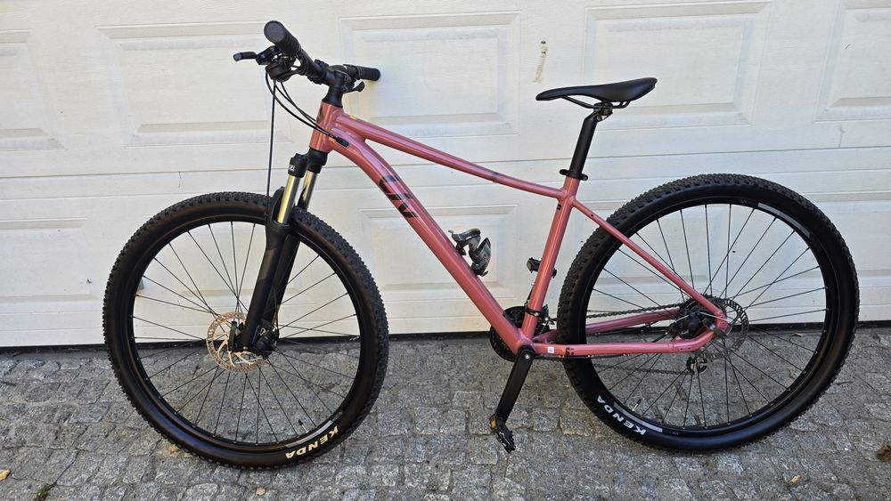 Rower damski Giant Liv Tempt 4 Rama L, koła 29. Bardzo mało używany