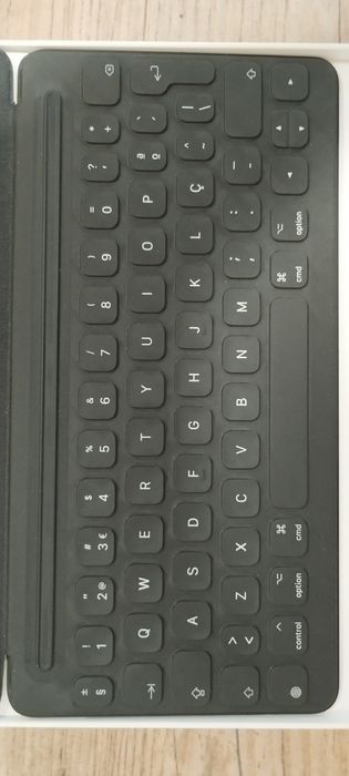 iPad Smart Keyboard 10.2 e 10.5