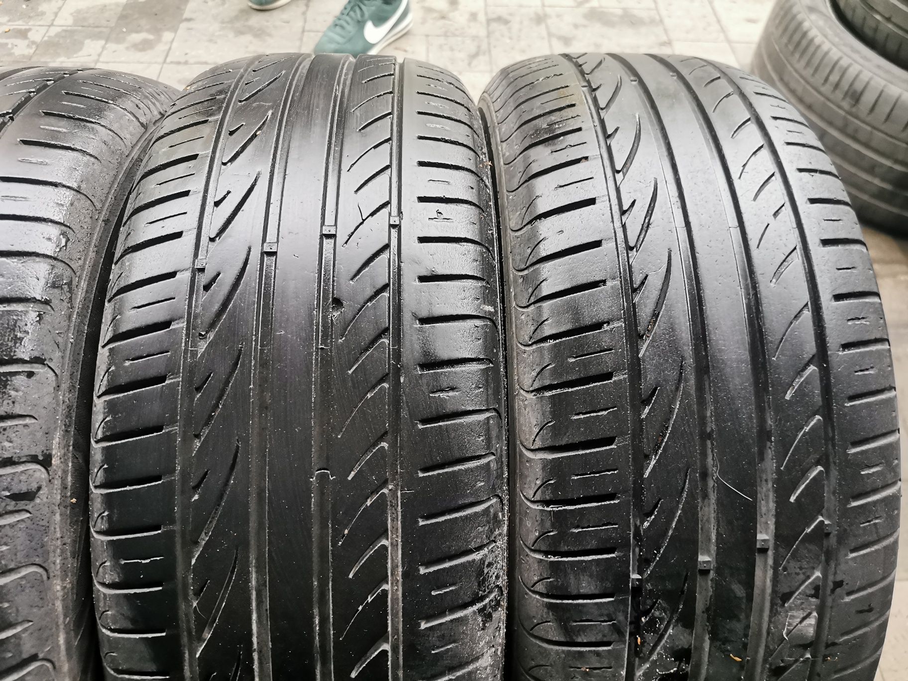 Летняя резина 235/60 R16 Hankook